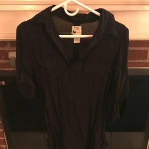 Black button down. Wonderful top